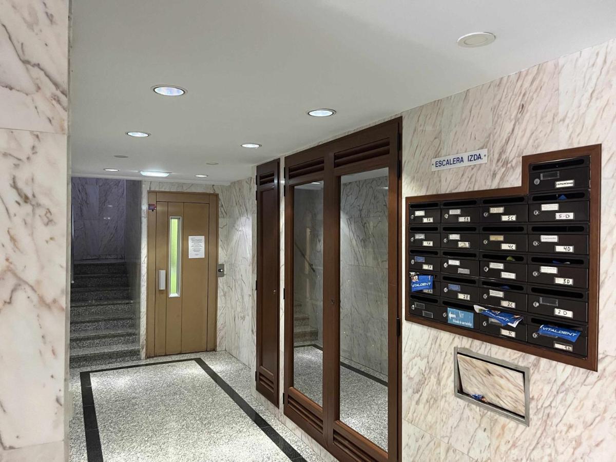 Urquijo Playa By Flowhome Gijon Exterior photo